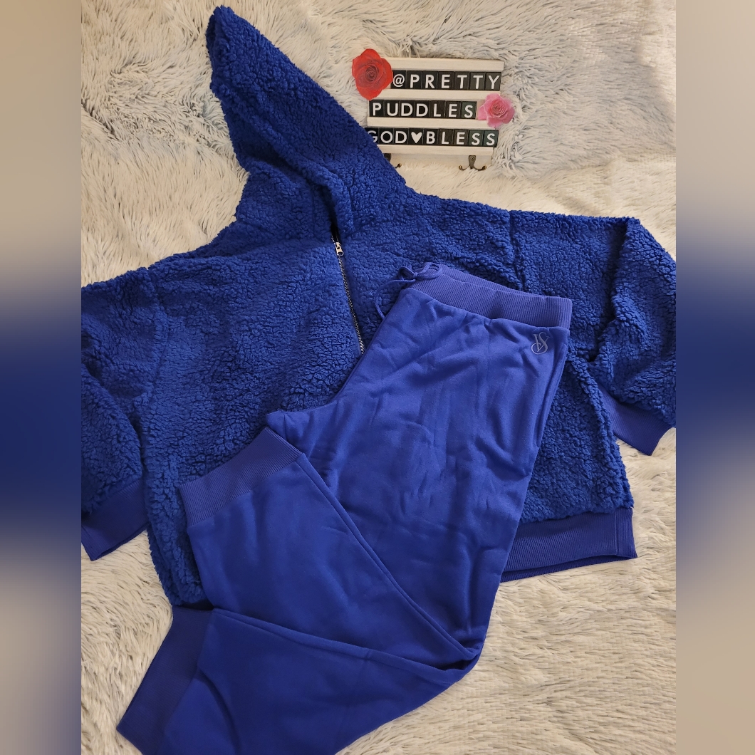Xxl 2pc Vs Fleece Plush Half-Zip Hoodie & Mid-Rise Jogger Set